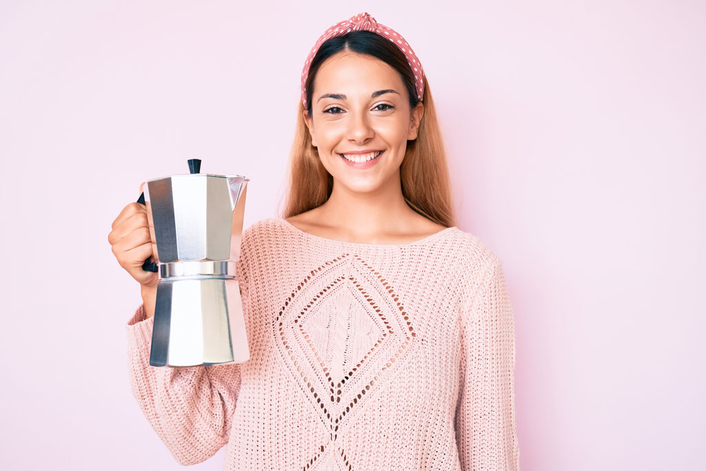 Moka Pot girl